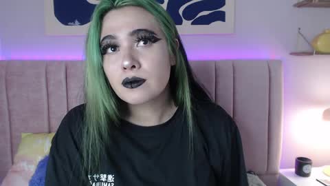 Snapshot of liliith_zeniith chatting on April 10, 5:39 pm Liliith online show from April 10, 5:39 pm