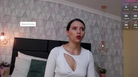 LilyJensen online show from September 25, 7:50 pm