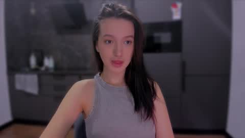 Snapshot of lililaluna chatting on February 12, 4:44 pm             ...  online show from February 12, 4:44 pm