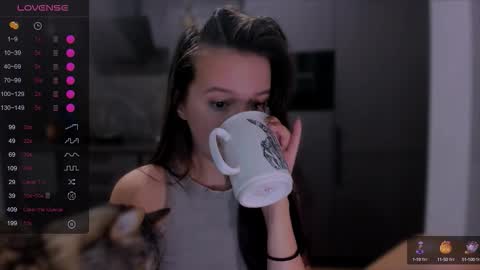 Snapshot of lililaluna chatting on October 12, 7:02 pm             ...  online show from October 12, 7:02 pm