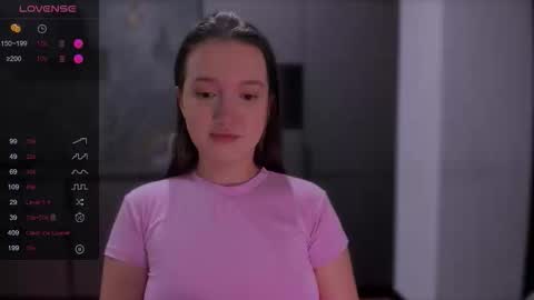 Snapshot of lililaluna chatting on October 17, 5:37 pm             ...  online show from October 17, 5:37 pm