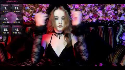 Snapshot of lilit_el_ chatting on November 20, 7:30 am lilit_el_ online show from November 20, 7:30 am