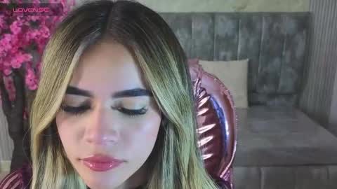 Lilith  online show from November 1, 8:33 pm