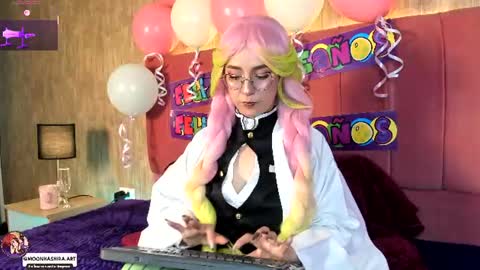 Snapshot of lilith_3r chatting on June 30, 4:02 am Lilith online show from June 30, 4:02 am