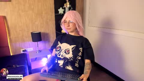 Snapshot of lilith_3r chatting on August 5, 3:31 am Lilith online show from August 5, 3:31 am