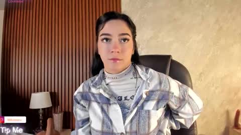 Snapshot of lilith__rosse chatting on October 13, 12:38 pm Lilith Rosse online show from October 13, 12:38 pm