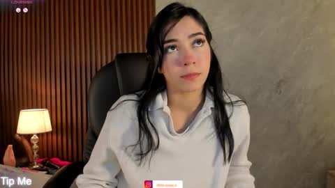 Snapshot of lilith__rosse chatting on October 17, 12:41 pm Lilith Rosse online show from October 17, 12:41 pm