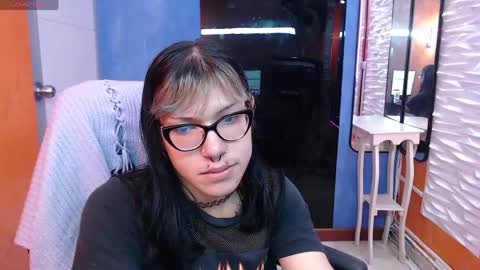 lilith  online show from June 1, 12:40 pm