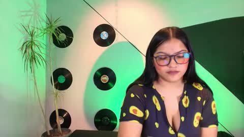 Lilith and Khloe  online show from February 24, 11:30 am