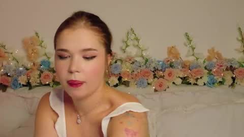 Lilith Bonheur online show from February 18, 9:22 pm