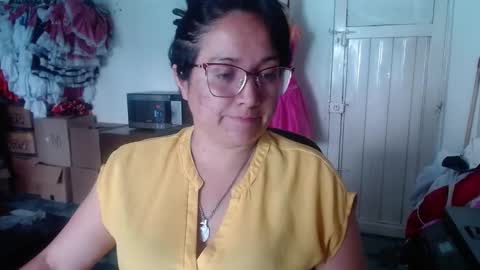 Laura lopez online show from December 14, 5:58 pm