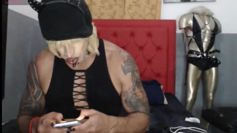 lilith_dhorn1 online show from October 21, 1:50 am