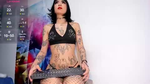 lilith_dior online show from July 15, 11:10 pm
