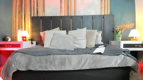 Lilith  online show from March 2, 1:18 pm