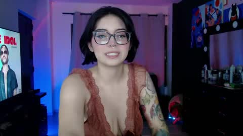 lilith online show from May 4, 12:06 am