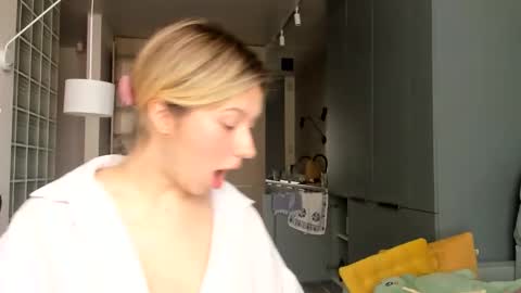 lilith online show from March 15, 11:49 am