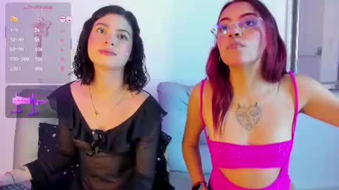 Snapshot of lilith_moonx chatting on June 26, 6:18 am lilith_moonx online show from June 26, 6:18 am