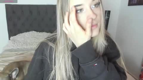 Lilith Parker online show from March 3, 12:16 pm