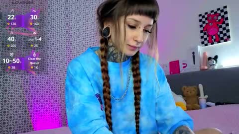 lilith_poison online show from February 19, 2:51 am