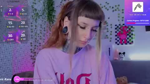 Snapshot of lilith_poison chatting on June 27, 9:09 pm lilith_poison online show from June 27, 9:09 pm