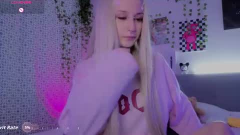 Snapshot of lilith_poison chatting on July 23, 9:13 pm lilith_poison online show from July 23, 9:13 pm