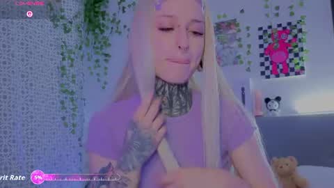 Snapshot of lilith_poison chatting on July 30, 9:14 pm lilith_poison online show from July 30, 9:14 pm