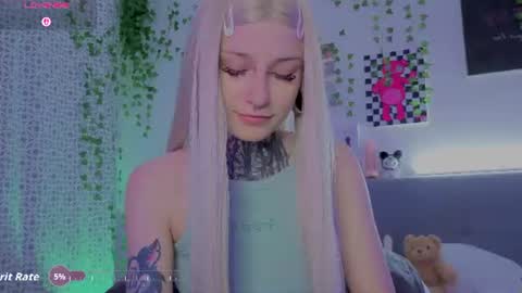Snapshot of lilith_poison chatting on July 31, 9:14 pm lilith_poison online show from July 31, 9:14 pm