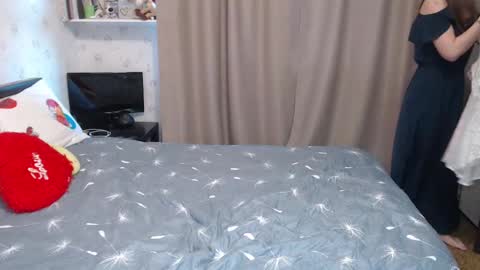 Snapshot of lilith_small21 chatting on February 16, 12:32 pm lilith small21 online show from February 16, 12:32 pm