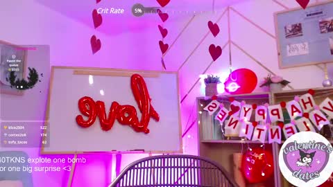 Snapshot of lilith_vamp chatting on February 13, 11:26 pm LILITH 200 LIKES Thursday Clown Costume M online show from February 13, 11:26 pm