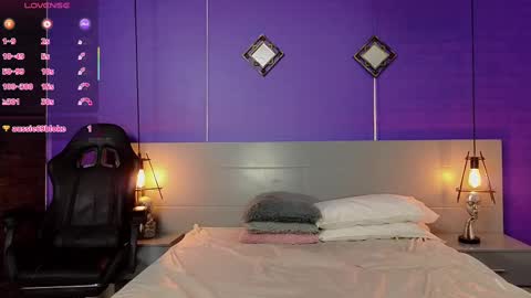 Snapshot of lilith_zen chatting on March 6, 3:02 am LILITH ZEN online show from March 6, 3:02 am