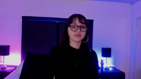LilithBluum  online show from April 19, 4:06 pm