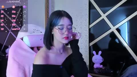 Snapshot of lilithcary chatting on December 14, 8:18 pm Lilith online show from December 14, 8:18 pm