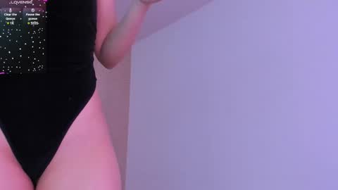 Snapshot of lilithcary chatting on March 11, 11:48 pm Lilith online show from March 11, 11:48 pm