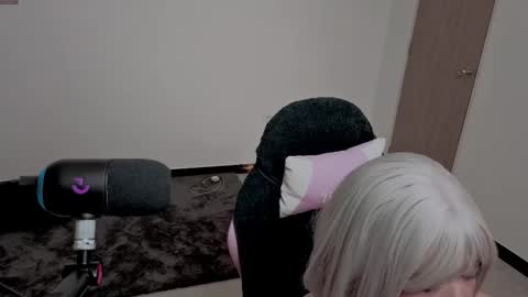 Snapshot of lilithcary chatting on November 21, 6:39 pm Lilith online show from November 21, 6:39 pm