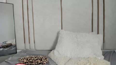 Lilith online show from May 6, 1:57 am