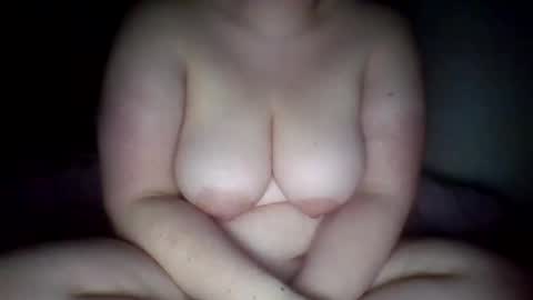 Snapshot of lilithfallenangel666 chatting on January 27, 9:02 am Lilith Angel online show from January 27, 9:02 am