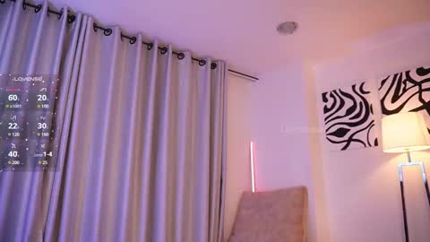 Lili  online show from February 15, 11:58 pm