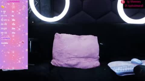 Snapshot of lilithlevis chatting on September 22, 1:40 am Tifon Mary - Indepent model online show from September 22, 1:40 am