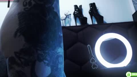 Snapshot of lilithlevis chatting on October 16, 12:55 am Tifon Mary - Indepent model online show from October 16, 12:55 am