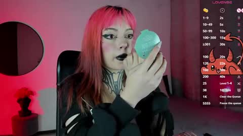 Lilith online show from March 9, 3:32 am