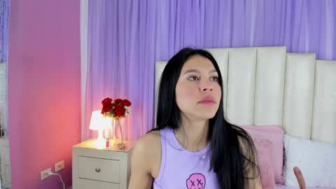 Snapshot of lilithmars69 chatting on December 18, 4:20 am Lilith online show from December 18, 4:20 am