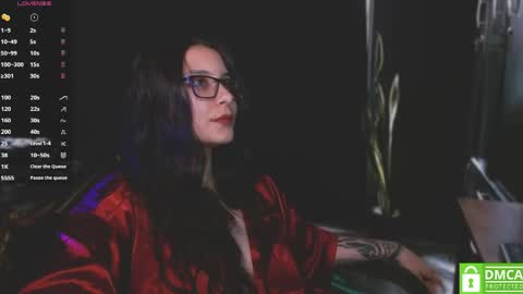 Snapshot of lilithmystic01 chatting on May 11, 2:01 pm lilithmystic01 online show from May 11, 2:01 pm