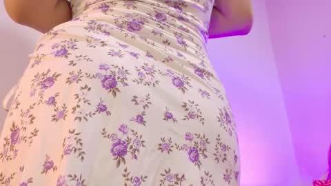 lilithsmith__ online show from September 22, 11:23 am