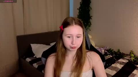  Lili Tiny  GMT2 3-10AM  MonTueWedThuSat online show from July 1, 1:29 am