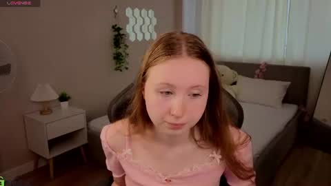  Lili Tiny  GMT2 3-10AM  MonTueWedThuSat online show from July 18, 2:27 am