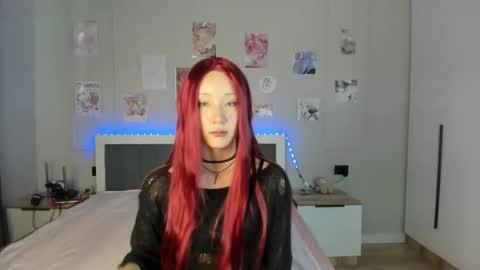       Chaerin online show from February 19, 10:22 am