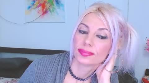 Lara online show from February 7, 2:08 am