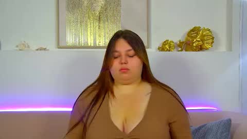 LillianHaig online show from September 10, 6:52 pm