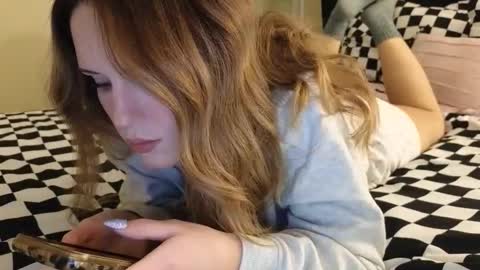 Snapshot of lilly_adams88 chatting on May 27, 1:13 am lilly_adams88 online show from May 27, 1:13 am
