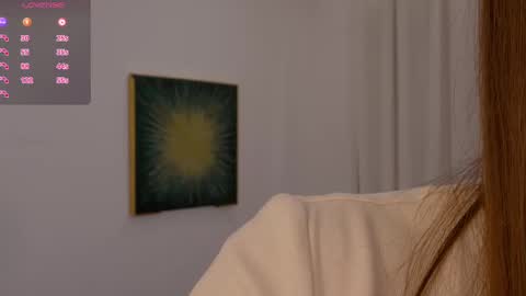 Lilly Colins online show from February 9, 2:18 pm